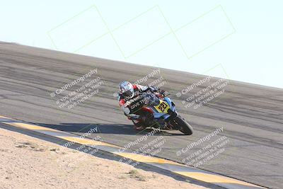 media/Nov-17-2024-CVMA (Sun) [[1fec520723]]/Race 11-Amateur Supersport Open/